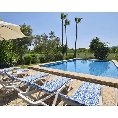 In Near Cala San Vicenc *