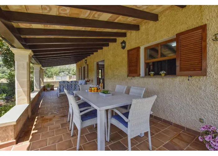 Dom wakacyjny In Near Cala San Vicenc *