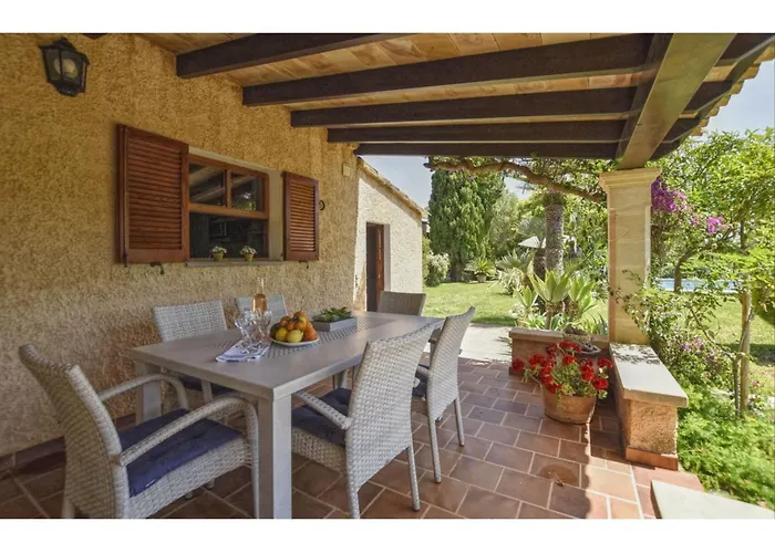 In Near Cala San Vicenc *