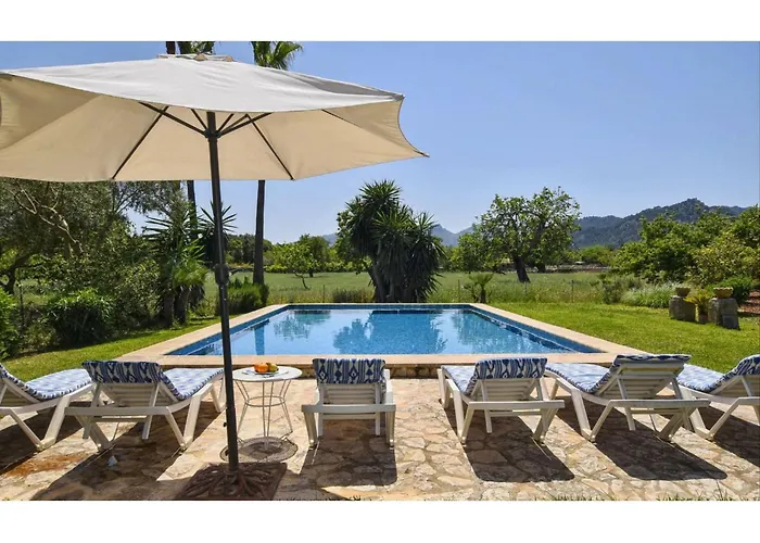 Dom wakacyjny In Near Cala San Vicenc