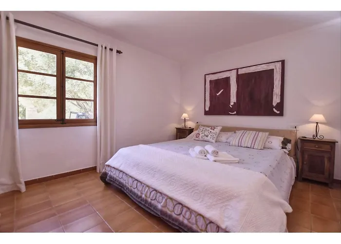 In Near Cala San Vicenc *