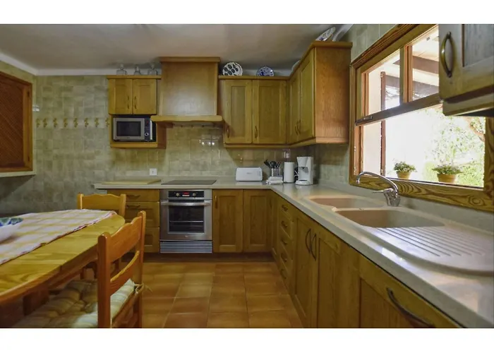 In Near Cala San Vicenc Dom wakacyjny *