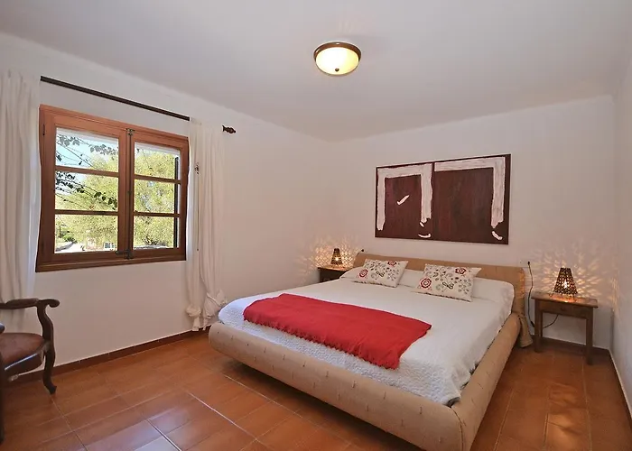 In Near Cala San Vicenc *