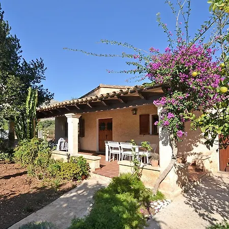 In Near Cala San Vicenc *